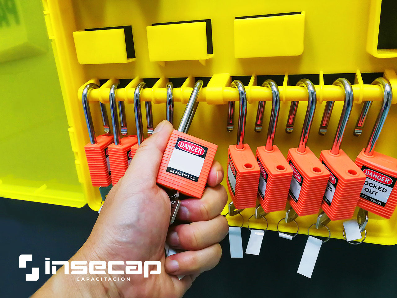 Protocolos de Seguridad para Aislación y Bloqueo
